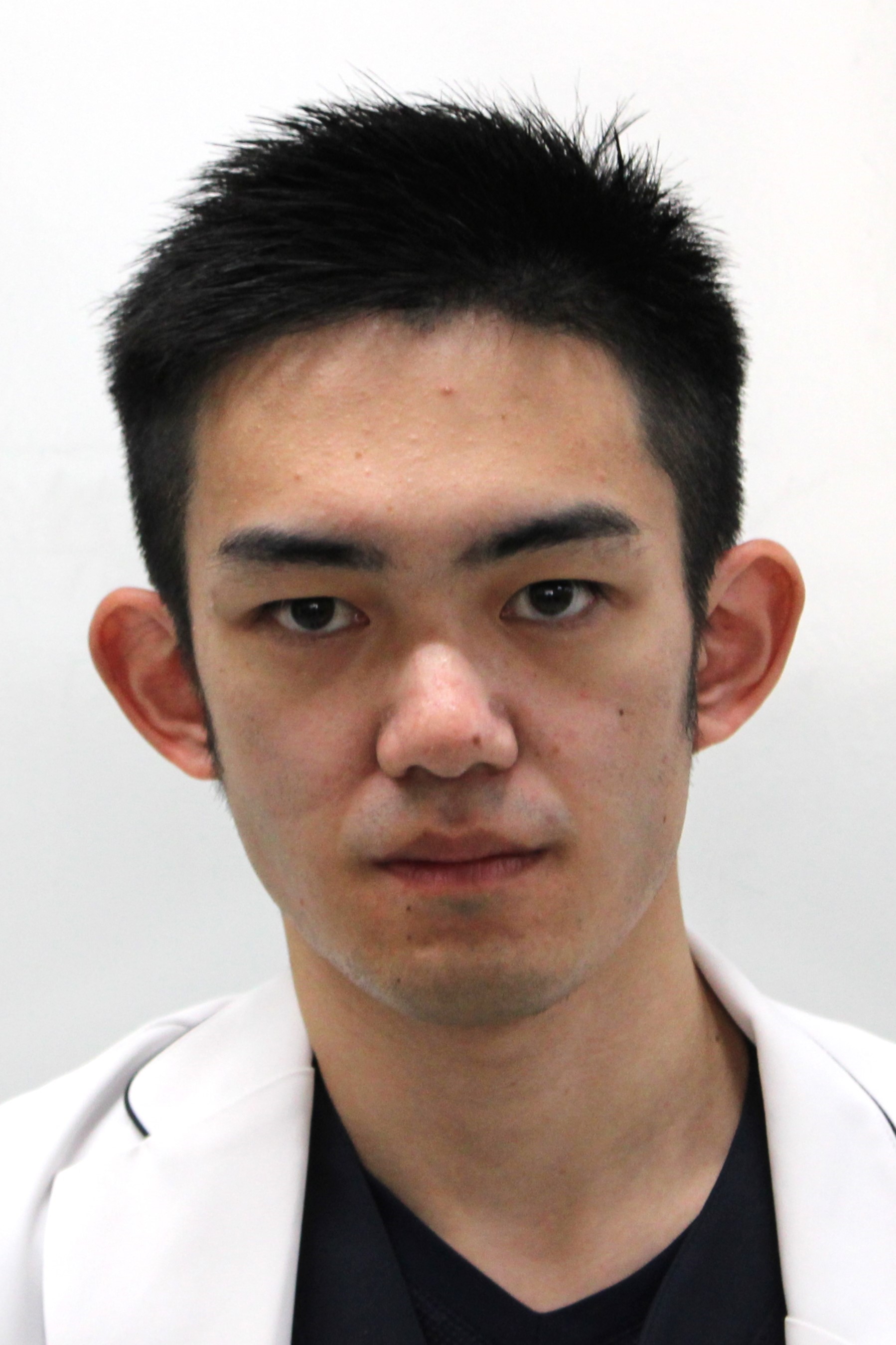青田　凌